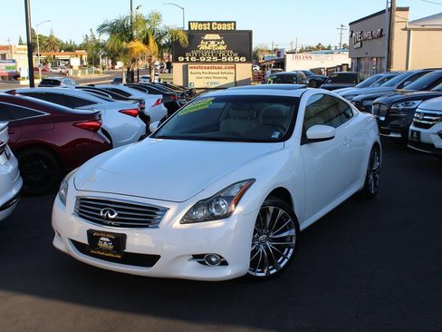 Used 2011 INFINITI G37 Journey w/ Premium Pkg RWD image 31