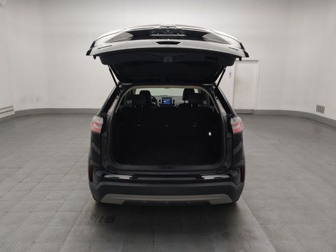 Used 2023 Ford Edge SEL image 29