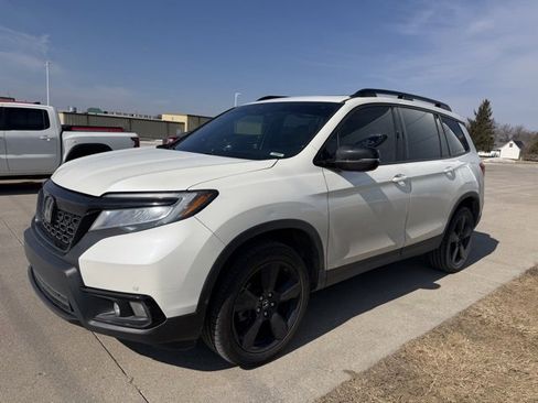Used 2019 Honda Passport Elite image 1
