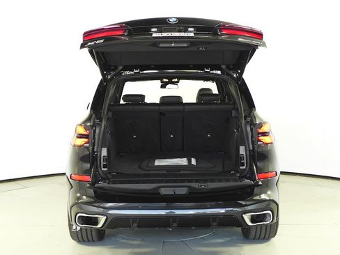 Certified 2024 BMW X5 sDrive40i w/ M Sport Package RWD image 10