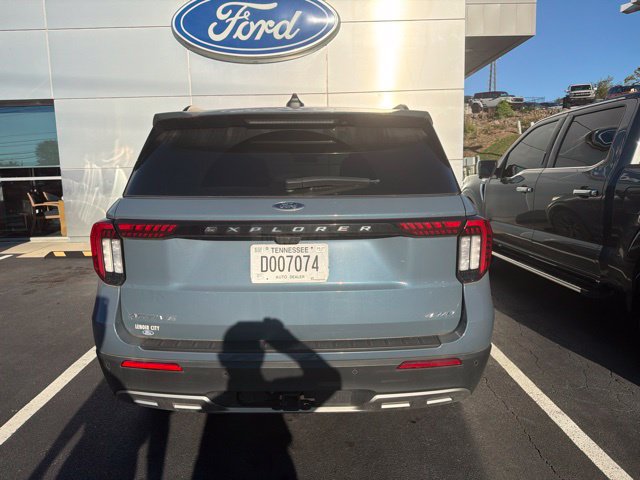 Used 2025 Ford Explorer Active w/ Active Comfort Package AWD/4WD image 9