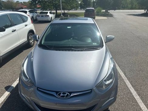 Used 2016 Hyundai Elantra Value Edition FWD image 2