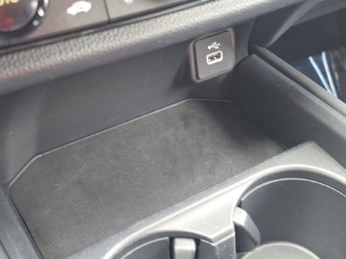 Certified 2023 Honda HR-V Sport image 24