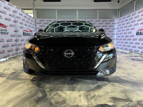 Used 2024 Nissan Sentra SV image 3