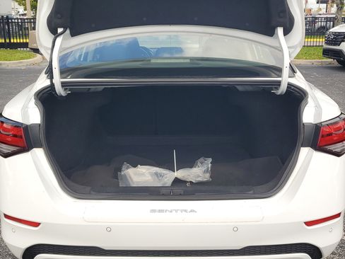 Certified 2023 Nissan Sentra SV w/ All-Weather Package FWD image 7