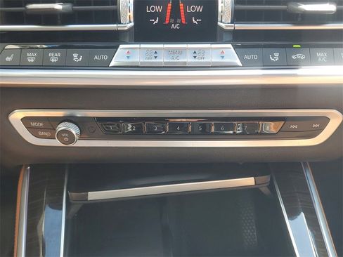 Used 2019 BMW X5 xDrive40i image 32