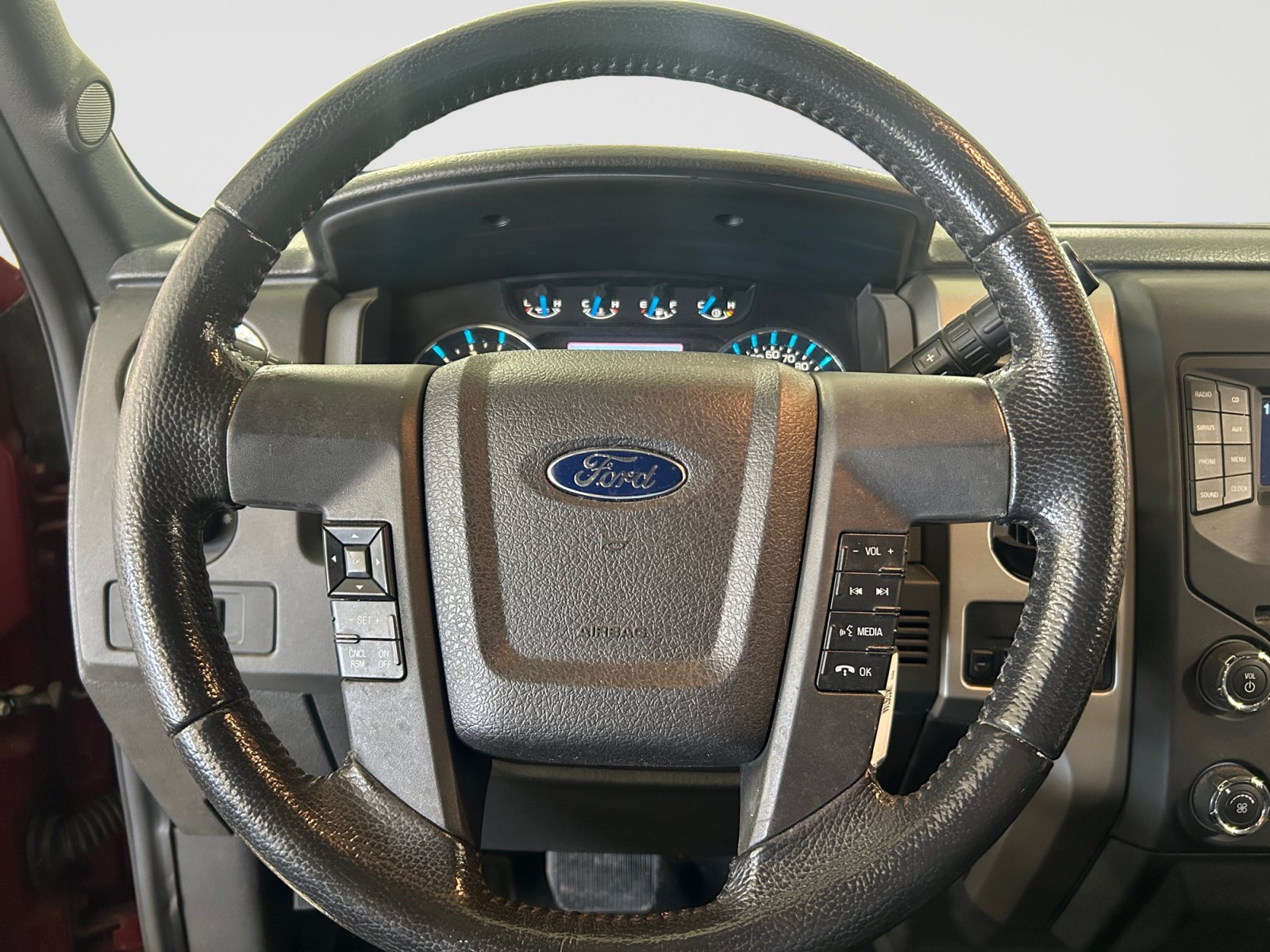 Used 2013 Ford F150 XLT w/ Luxury Equipment Group RWD image 14