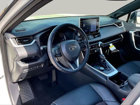 Used 2022 Toyota RAV4 XSE w/ Weather Package AWD/4WD image 18