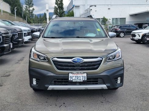 Used 2022 Subaru Outback Touring image 2