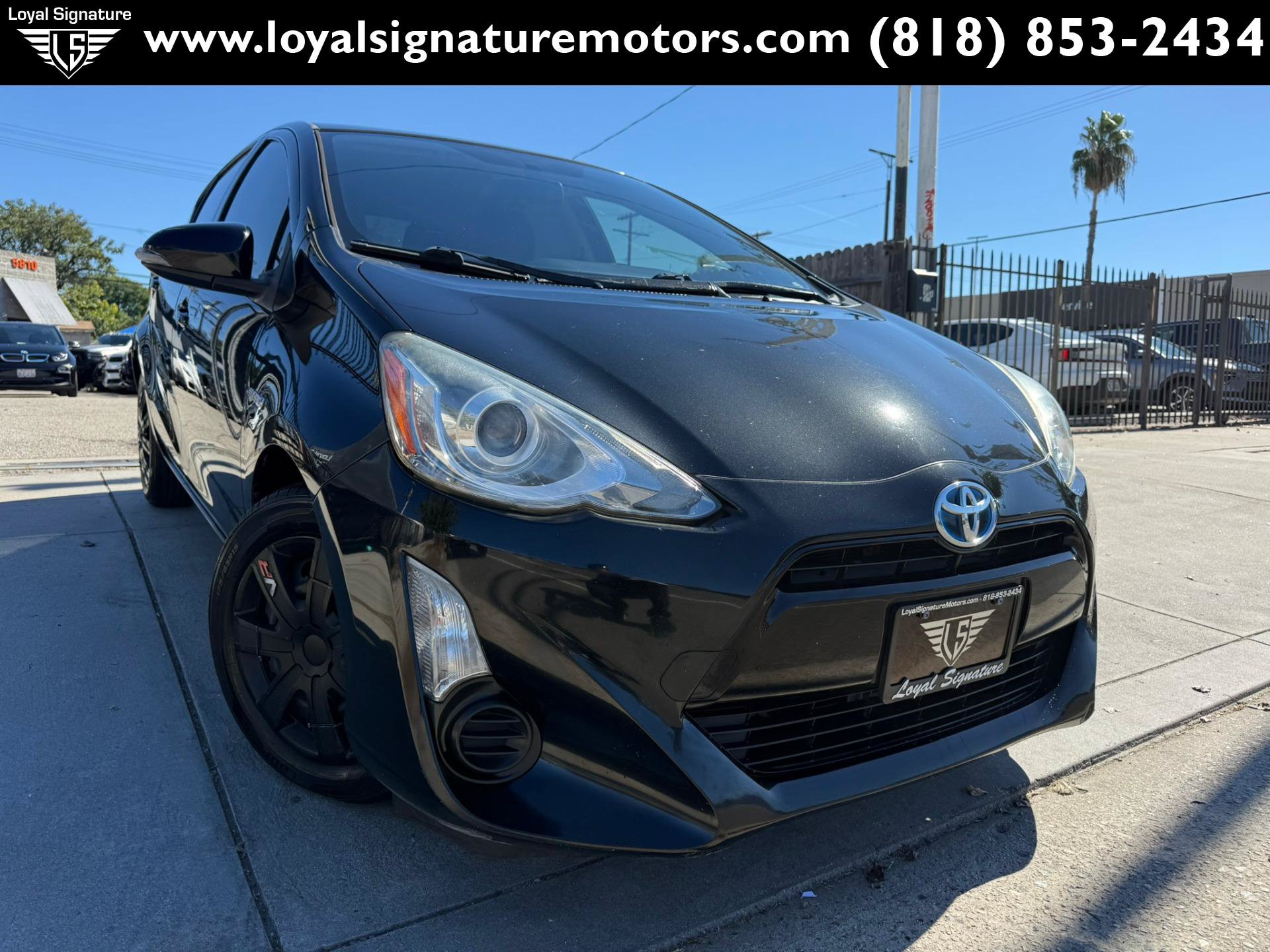 Used 2015 Toyota Prius C Two FWD image 1