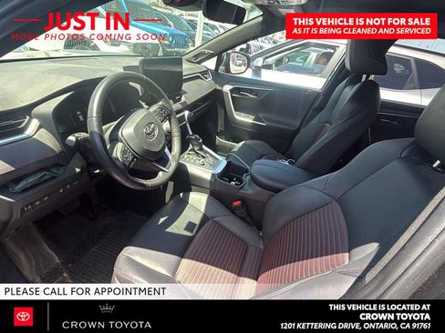 Used 2023 Toyota RAV4 XSE w/ Weather Package AWD/4WD image 8