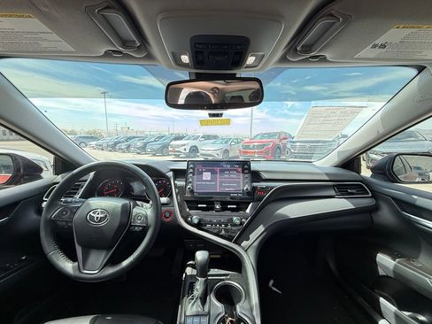 Used 2024 Toyota Camry XSE FWD image 18