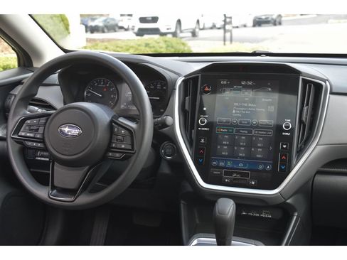 Used 2025 Subaru Crosstrek 2.0i Premium image 18