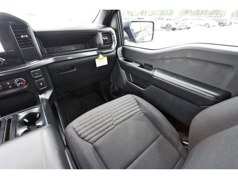 Certified 2022 Ford F150 XL w/ STX Appearance Package RWD image 12