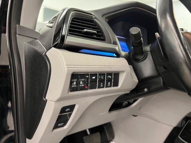 Used 2019 Honda Odyssey Elite image 11
