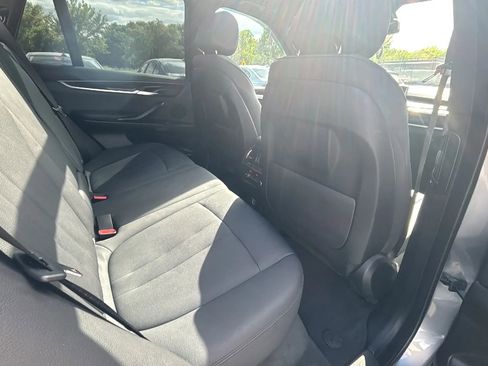 Used 2018 BMW X5 sDrive35i w/ M Sport Package RWD image 31