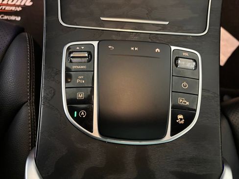 Used 2021 Mercedes-Benz GLC 300 image 19