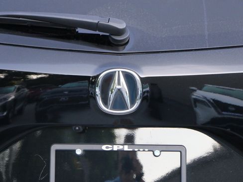 Used 2024 Acura RDX SH-AWD image 5