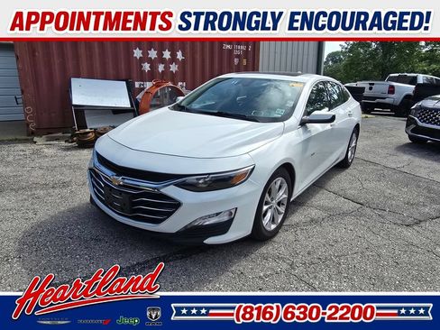 Used 2024 Chevrolet Malibu LT FWD image 1