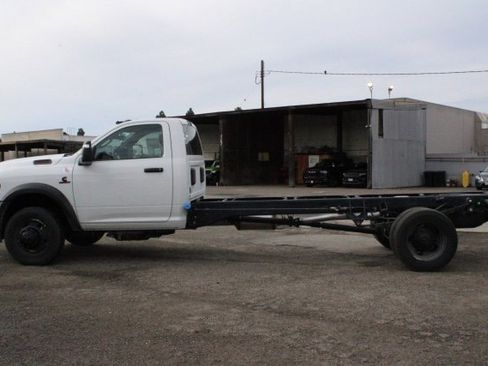 New 2026 RAM 5500 Tradesman image 12