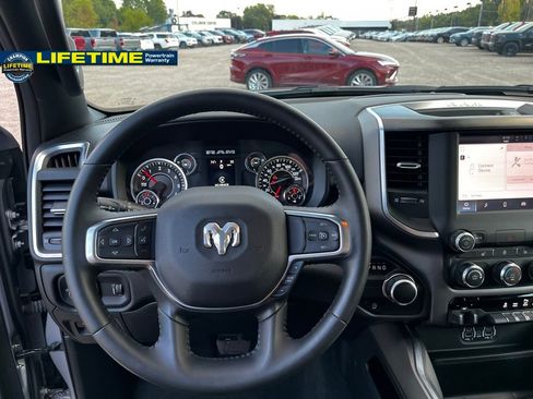 Used 2024 RAM 1500 Big Horn image 13