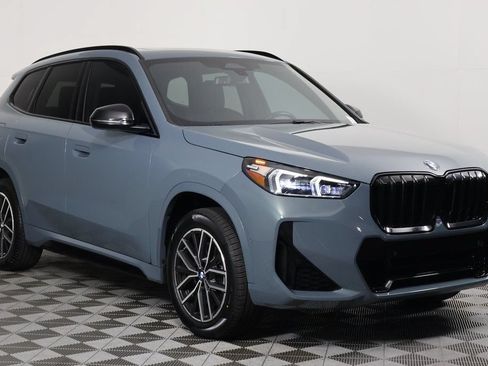 Used 2023 BMW X1 xDrive28i w/ M Sport Package AWD/4WD image 3