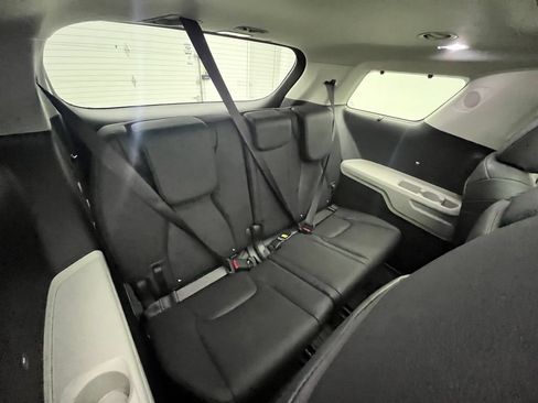 Used 2024 Kia Carnival SX Prestige FWD image 39