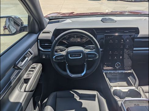 New 2026 GMC Terrain Elevation w/ Elevation Premium Package AWD/4WD image 3