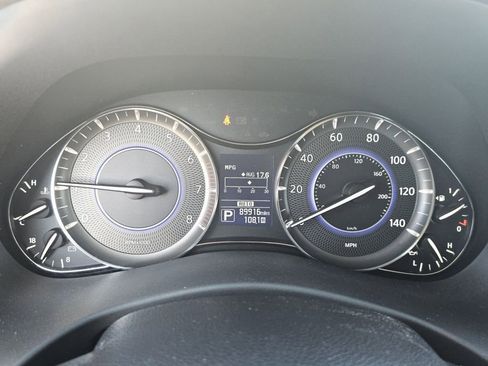Used 2018 INFINITI QX80 4WD w/ Driver Assistance Package image 32