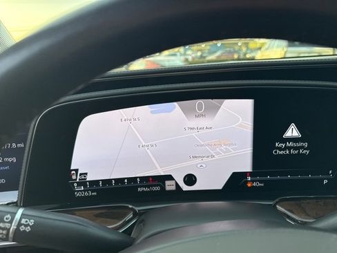 Certified 2021 Cadillac Escalade ESV Premium Luxury Platinum image 25