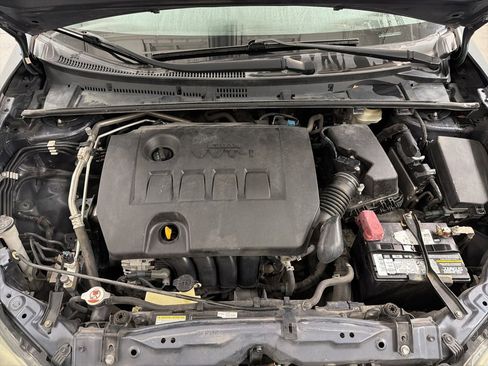 Used 2017 Toyota Corolla LE image 27