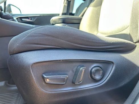 Used 2023 Toyota RAV4 XLE w/ Convenience Package image 29