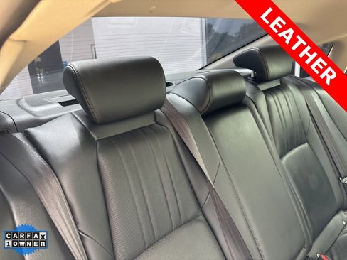 Used 2022 Honda Accord EX-L image 26