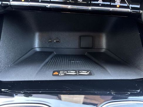 New 2026 Chevrolet Traverse LT w/ Midnight/Sport Edition image 26