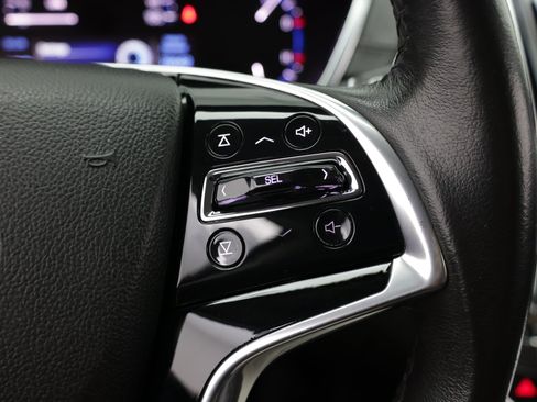 Used 2016 Cadillac SRX FWD image 19