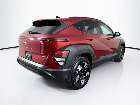 Used 2024 Hyundai Kona SEL AWD/4WD image 9