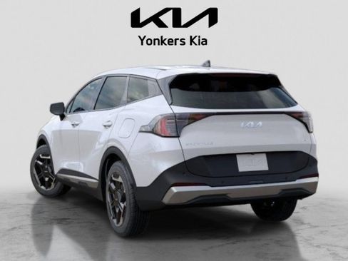 Used 2026 Kia Sportage S AWD/4WD image 4