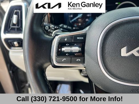Certified 2023 Kia Sorento SX Prestige AWD/4WD image 31
