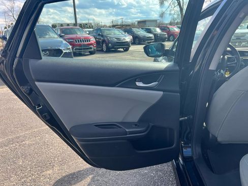 Used 2019 Honda Civic LX image 21