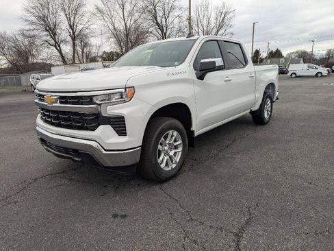 New 2026 Chevrolet Silverado 1500 LT image 4