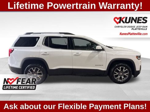 Used 2023 GMC Acadia SLT image 11