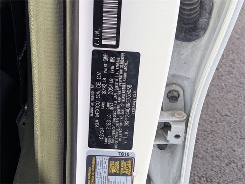 Used 2024 Kia Forte LXS image 38