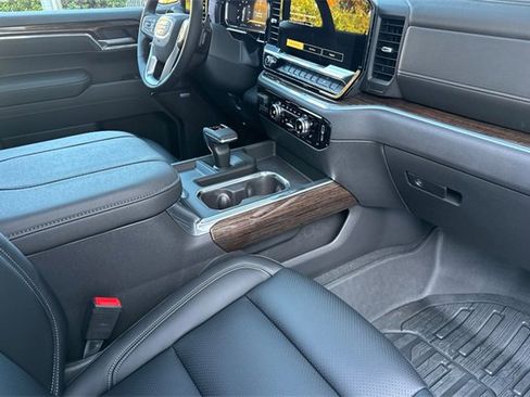 New 2026 GMC Sierra 1500 Elevation w/ Elevation Premium Package image 15