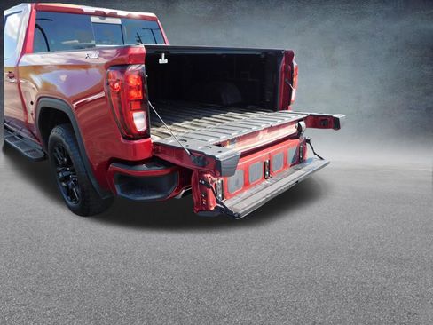 Used 2022 GMC Sierra 1500 Elevation w/ Elevation Premium Package AWD/4WD image 8
