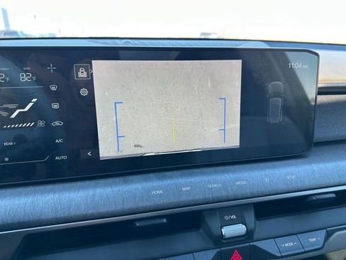 Used 2024 Kia EV9 Wind image 28