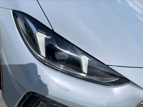 Used 2025 BMW i4 eDrive40 RWD image 27