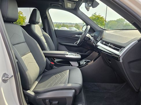 Certified 2023 BMW X1 xDrive28i w/ Convenience Package AWD/4WD image 14
