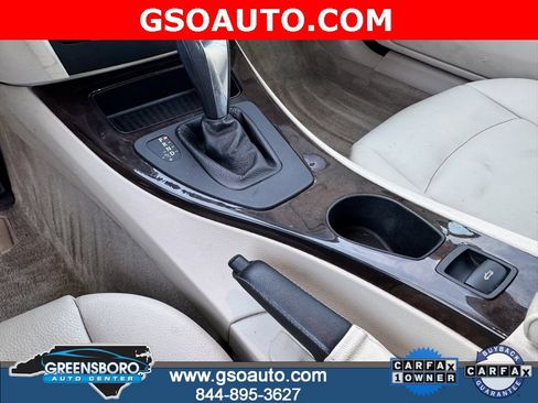 Used 2011 BMW 328i Convertible image 22