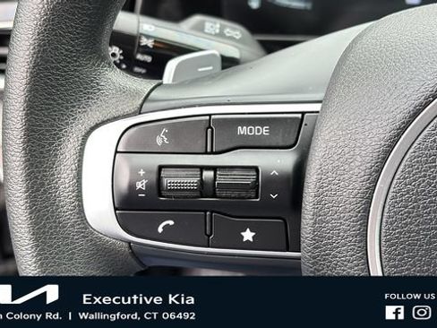Certified 2023 Kia Sportage LX AWD/4WD image 11