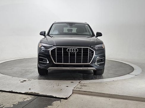 Used 2024 Audi Q5 2.0T Premium Plus w/ Premium Plus Package image 4